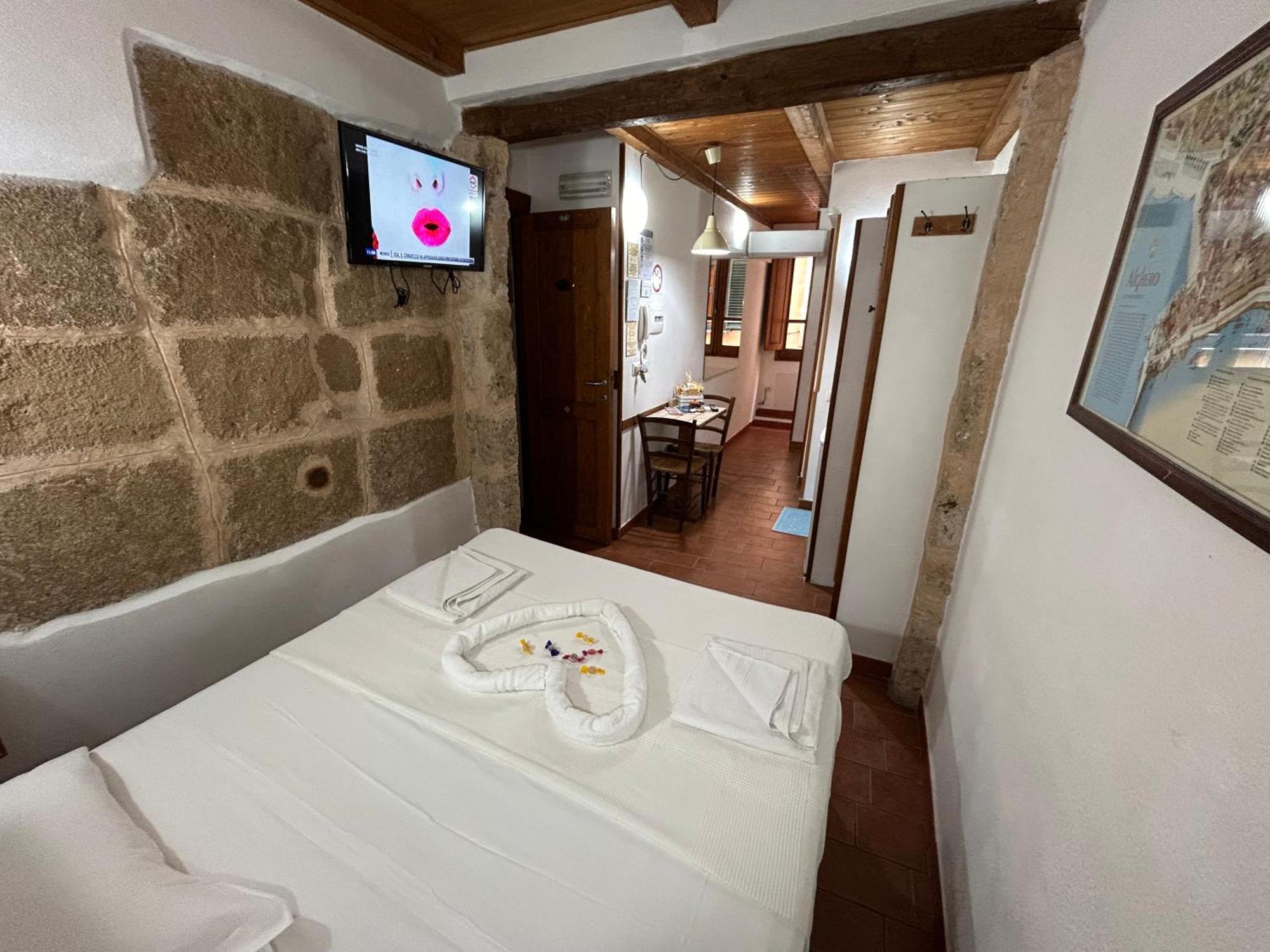 Aigua Guest house 2*